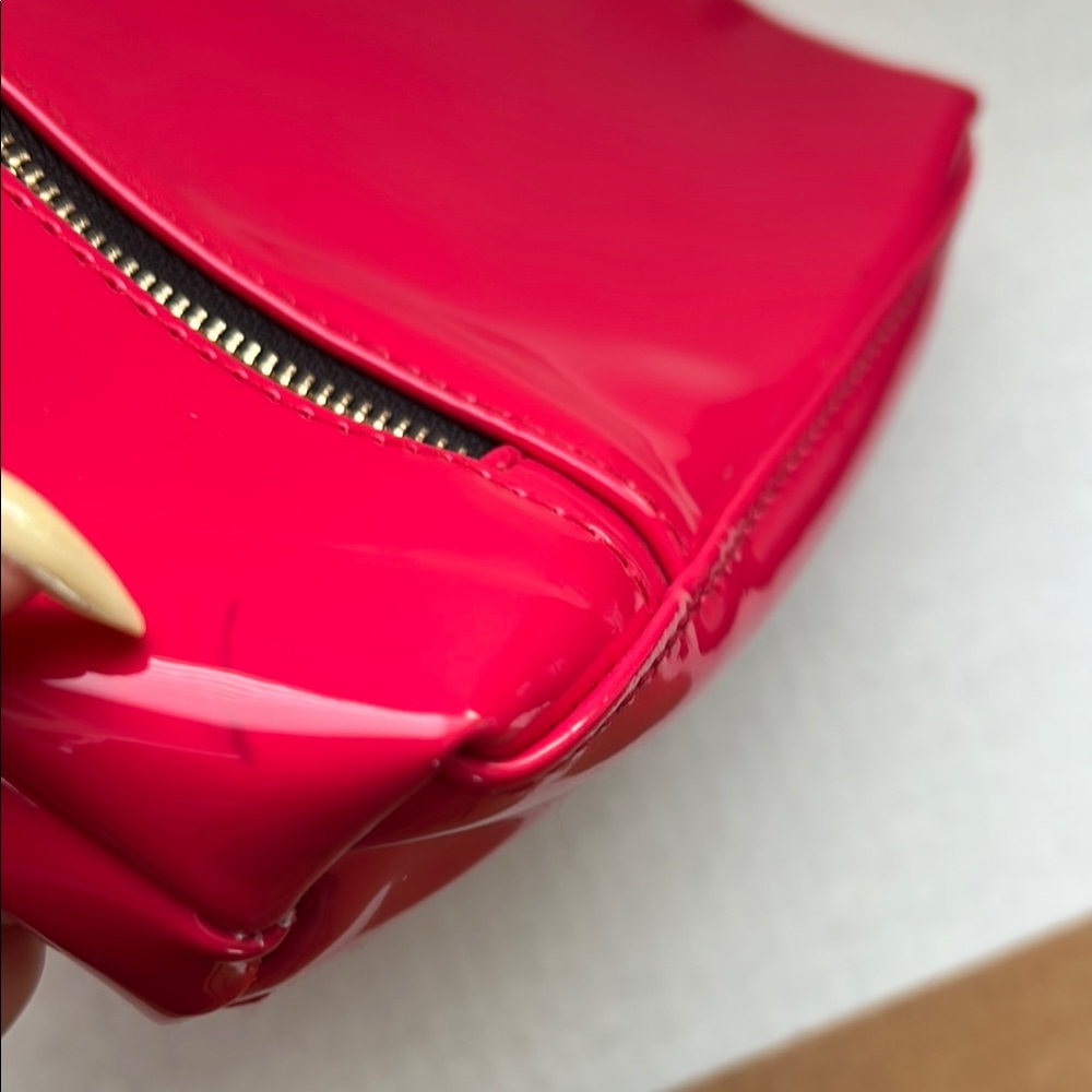 YSL Pink Patent Leather Clutch/Beauty Bag - Picture 3 of 6